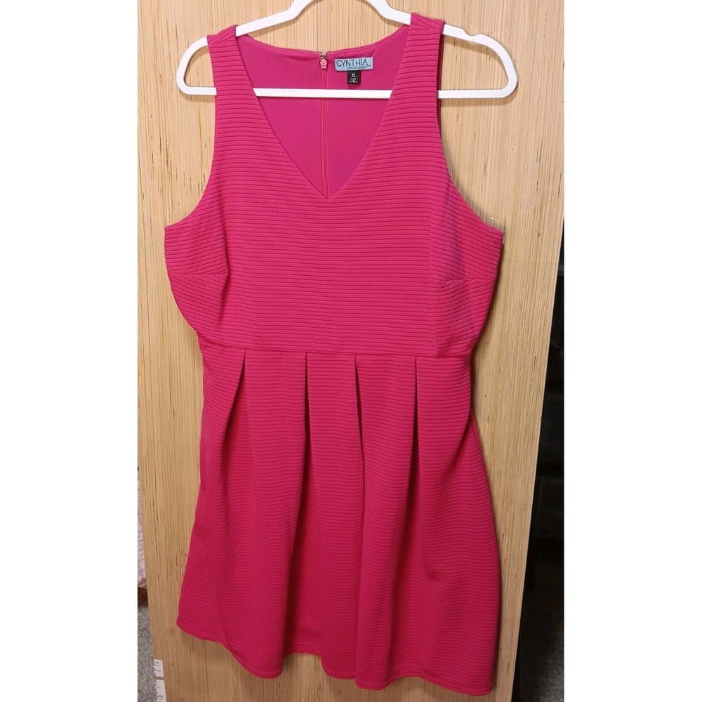 Cynthia Rowler Size XL Ladies Hot‎ Pink V-Neck Mini Dress Ribbed Pleated